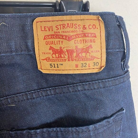 Levi’s Skinny Fit Dark Wash Jeans - Picture 4 of 4